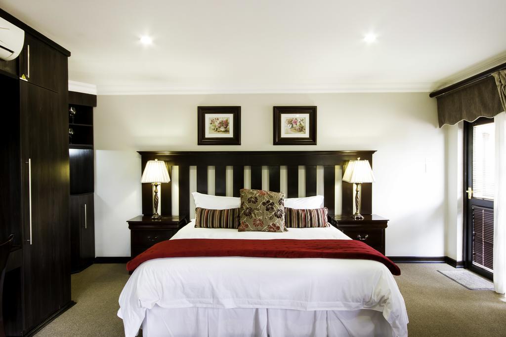 @The Villa Guest House Bloemfontein Exterior photo