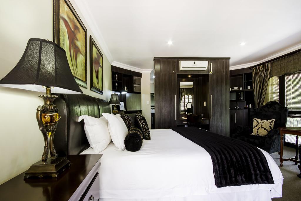@The Villa Guest House Bloemfontein Exterior photo