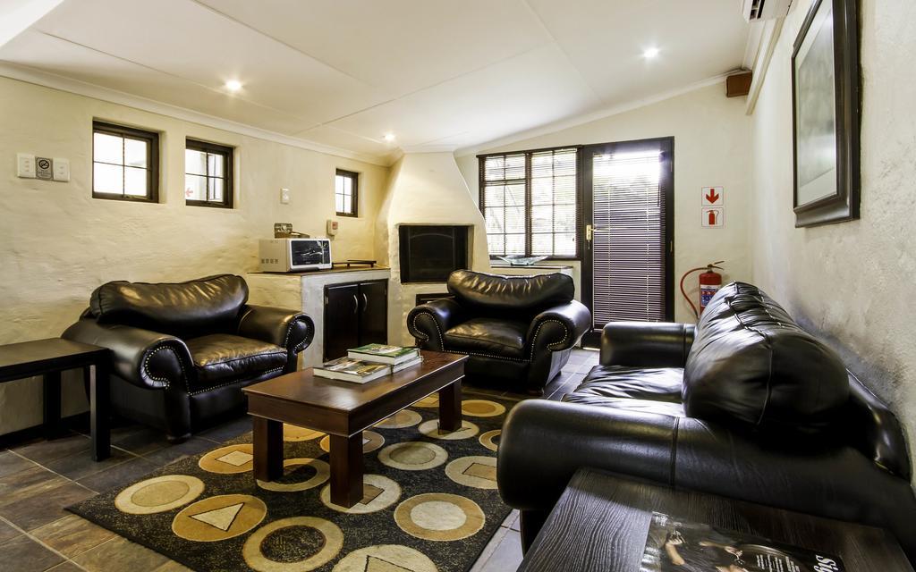 @The Villa Guest House Bloemfontein Exterior photo